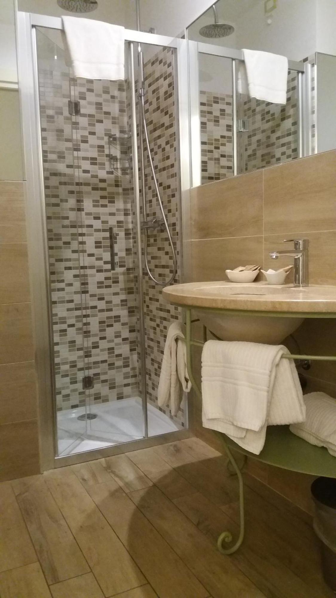 Hotel Borgo Antico Комо Экстерьер фото